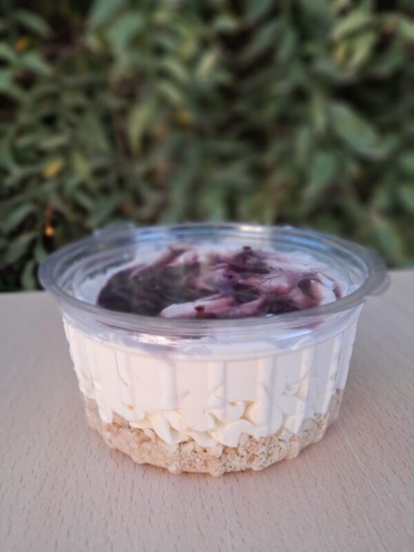 ,POSTRE CHEESECAKE FRUTOS ROJOS