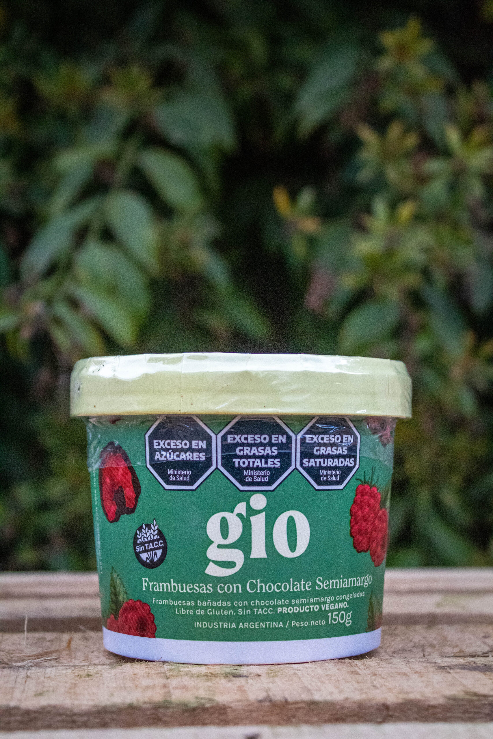 GIO FRAMBUESAS CON CHOC/SEMIAMARGO , SIN TACC , PROD VEGANO X 150 G