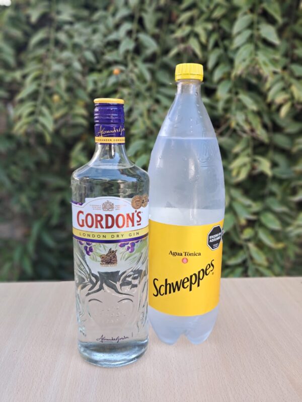 GIN GORDONS + SCHWEPPES+ LIMON