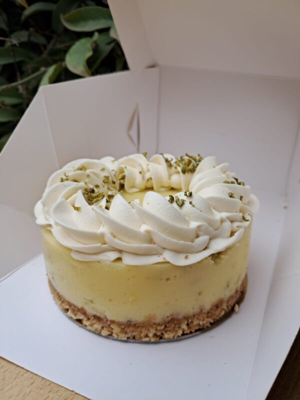 Alternative view of ,PETIT CAKE LIME ( HIGH END )