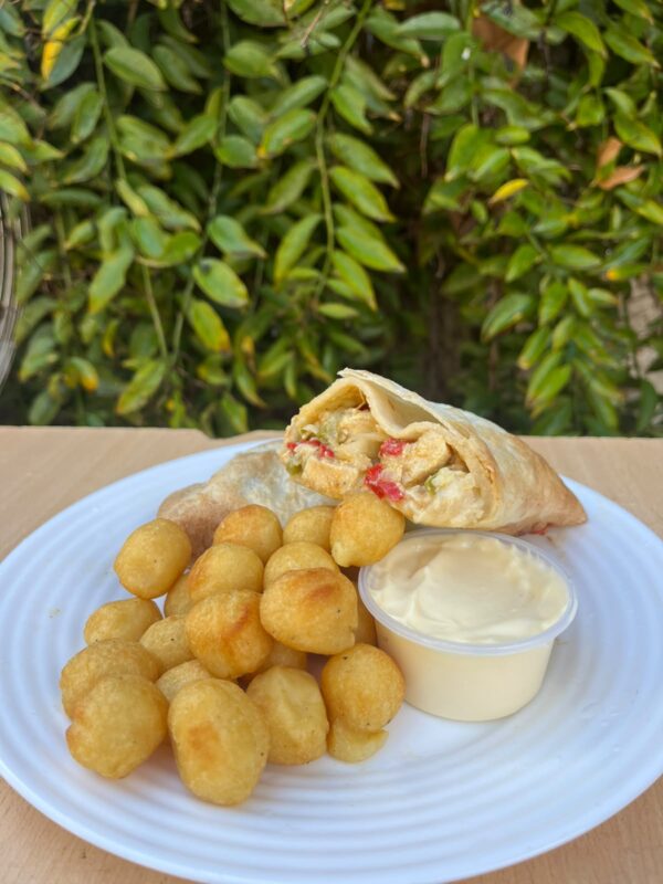 PROMO WRAPS DE POLLO CON PAPAS NOISETTE + DIP